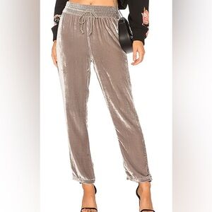 Mother The Lounger Ankle in Silver pants velvet size medium revolve